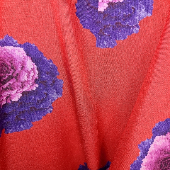 Asymmetrical Midi Skirt by Viva Aviva floral ruffle skirt. Size 0 - Picture 7 of 8